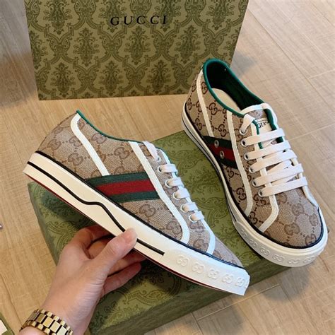 tenis gucci mujer blancos|gucci tennis 1977 used.